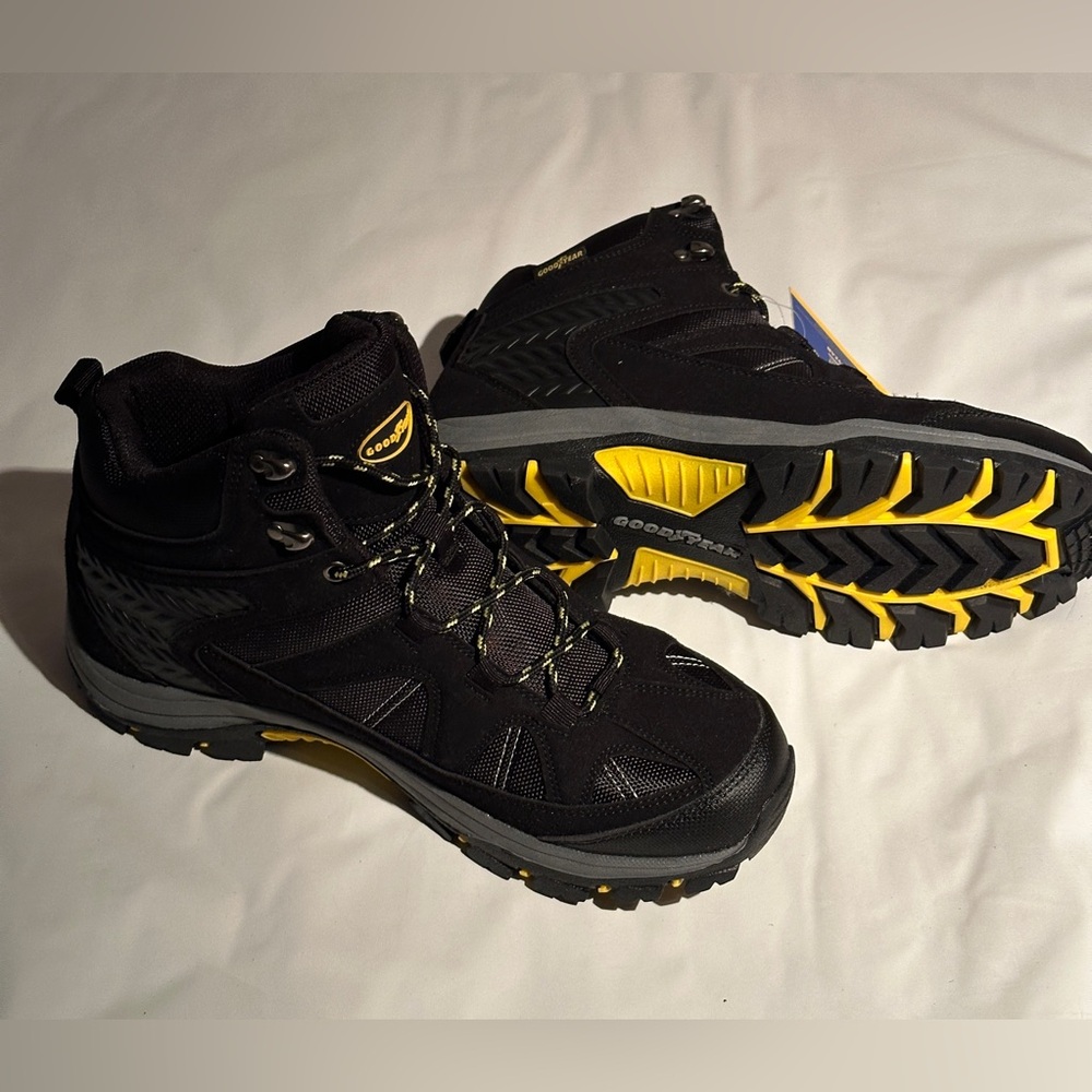 New Goodyear Work & Safety Sz 10